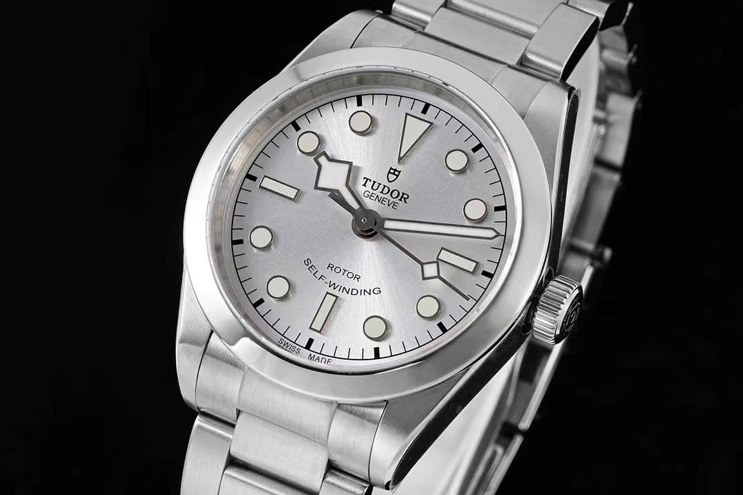 Tudor Black Bay  Automatic