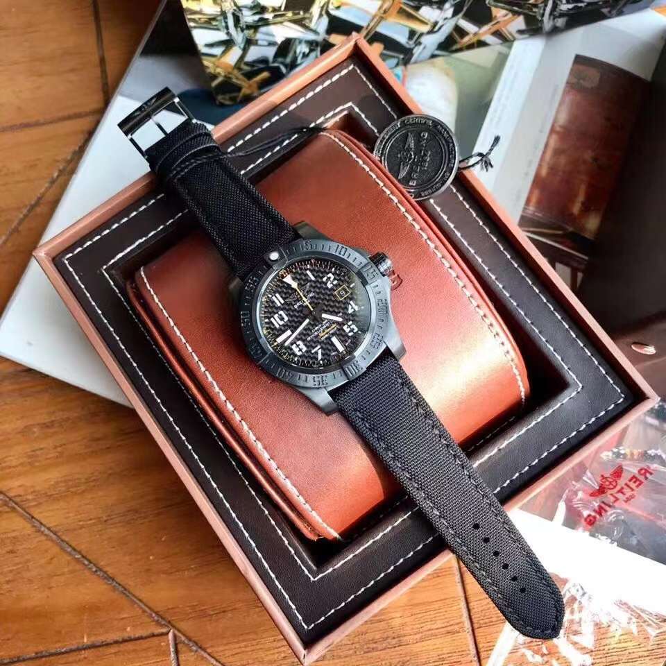 Breitling Avenger Blackbird