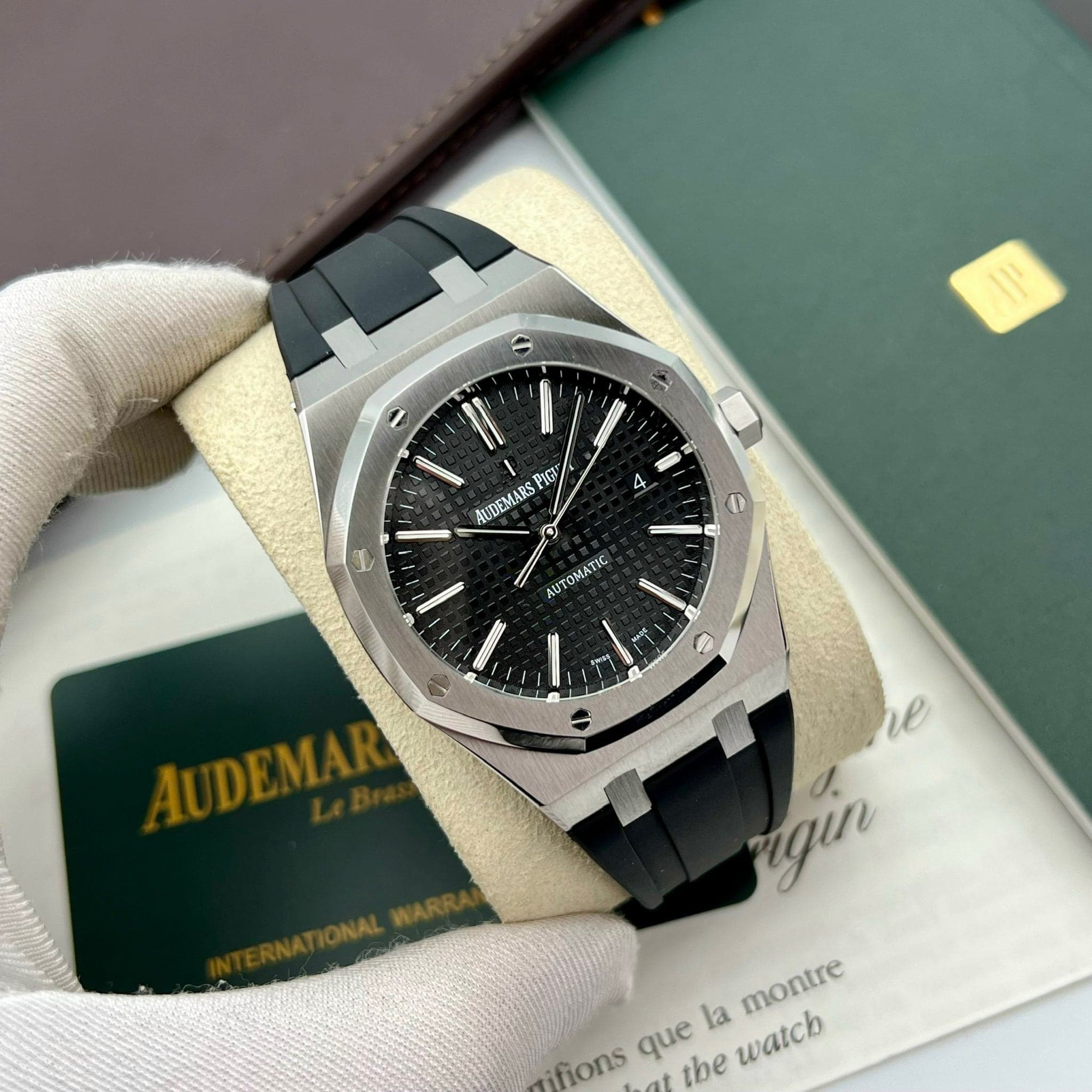 Audemars Piguet Royal Oak 15400