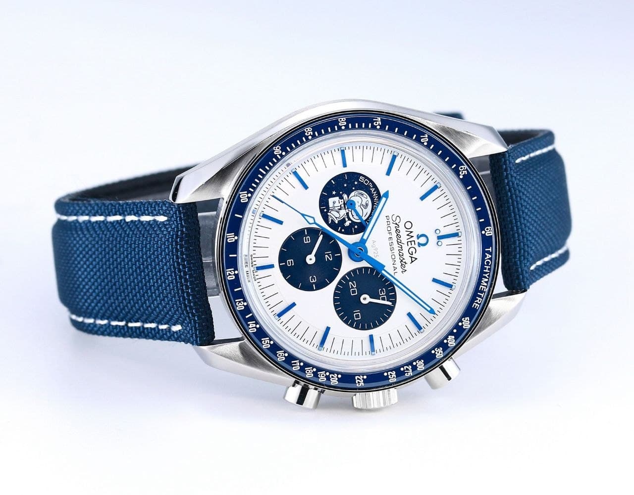 Omega Speedmaster Snoopy– Chronograph