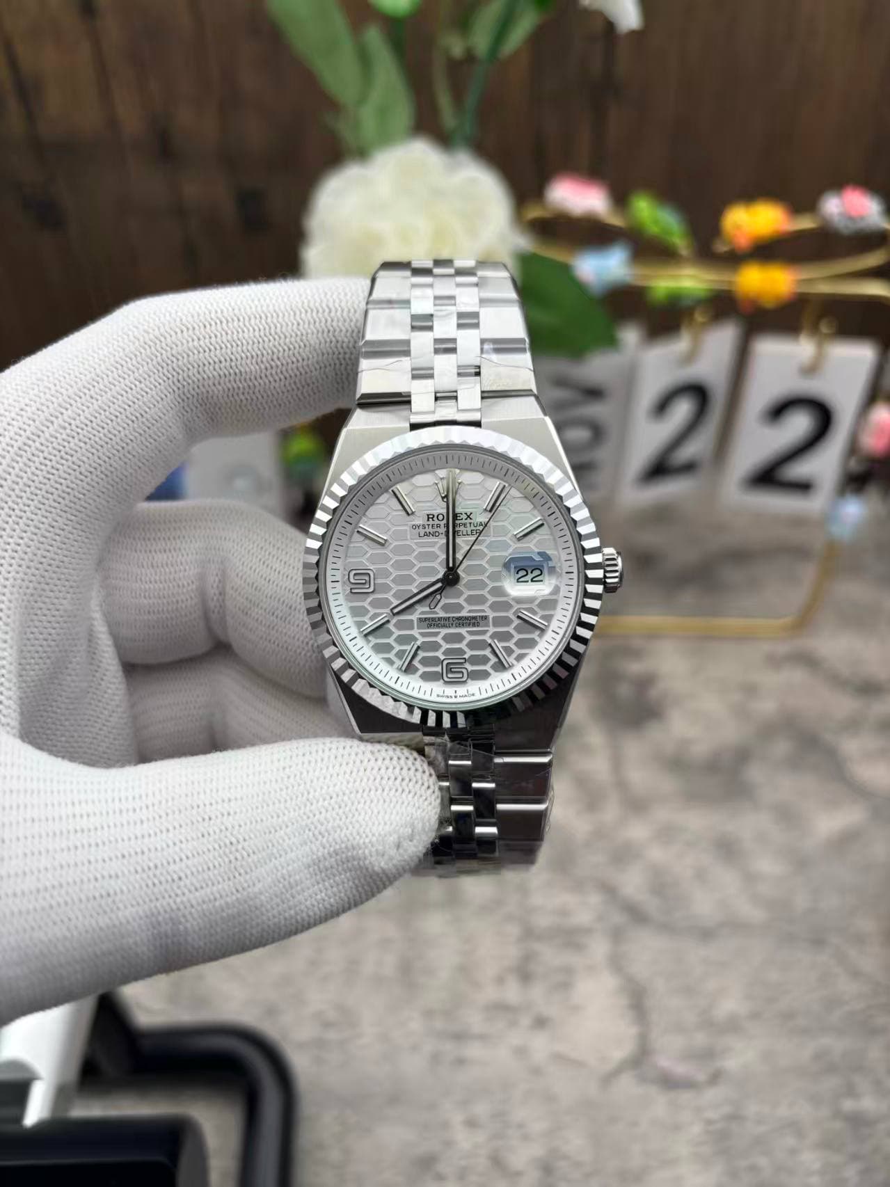 Rolex Land-Dweller