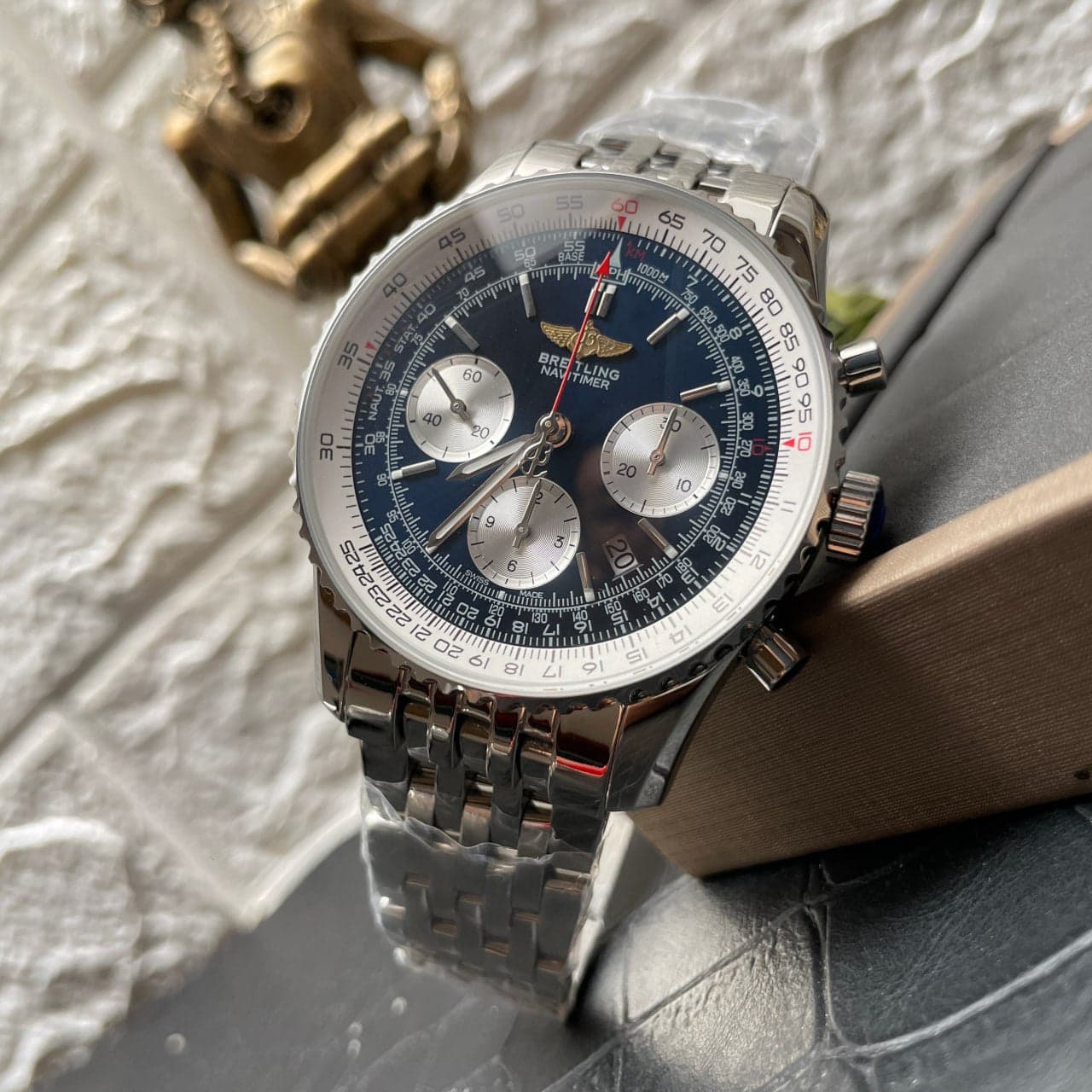 Breitling Navitimer 01