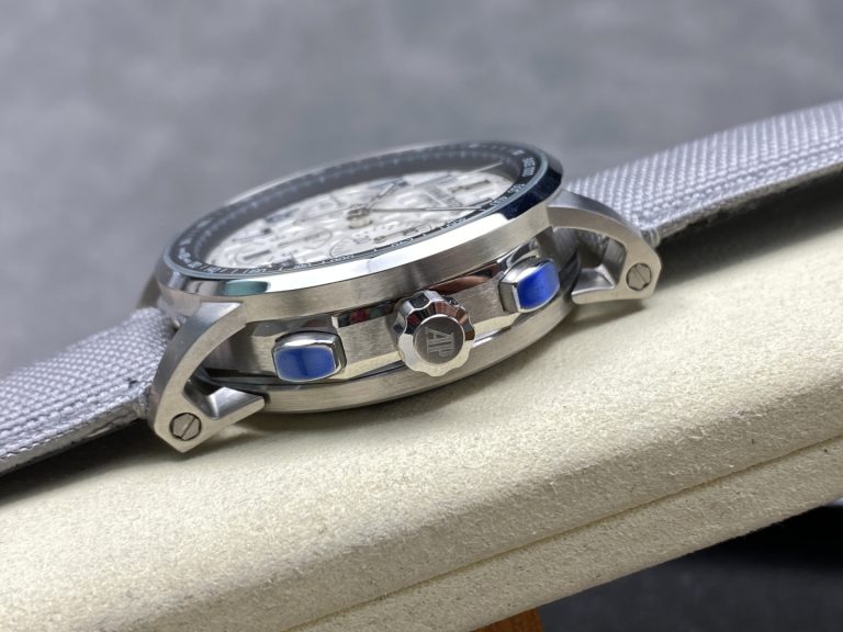 Audemars Piguet  Royal Oak 26048 Offshore 41mm