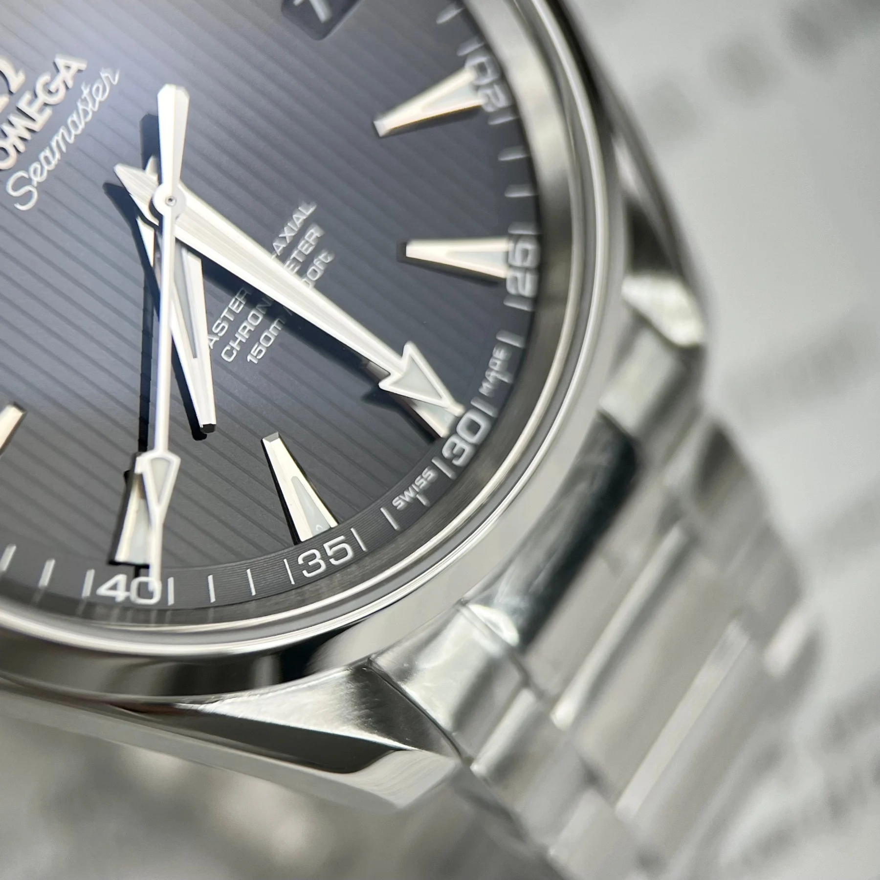 Omega Seamaster 220.10.41.21.01.001