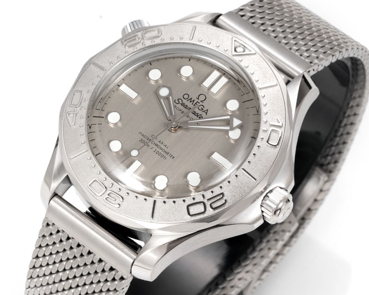OMEGA Seamaster 300m Silver Surfer