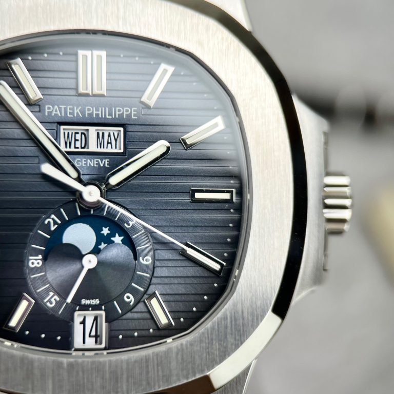 Patek Philippe Nautilus 5726/1A-014 V2
