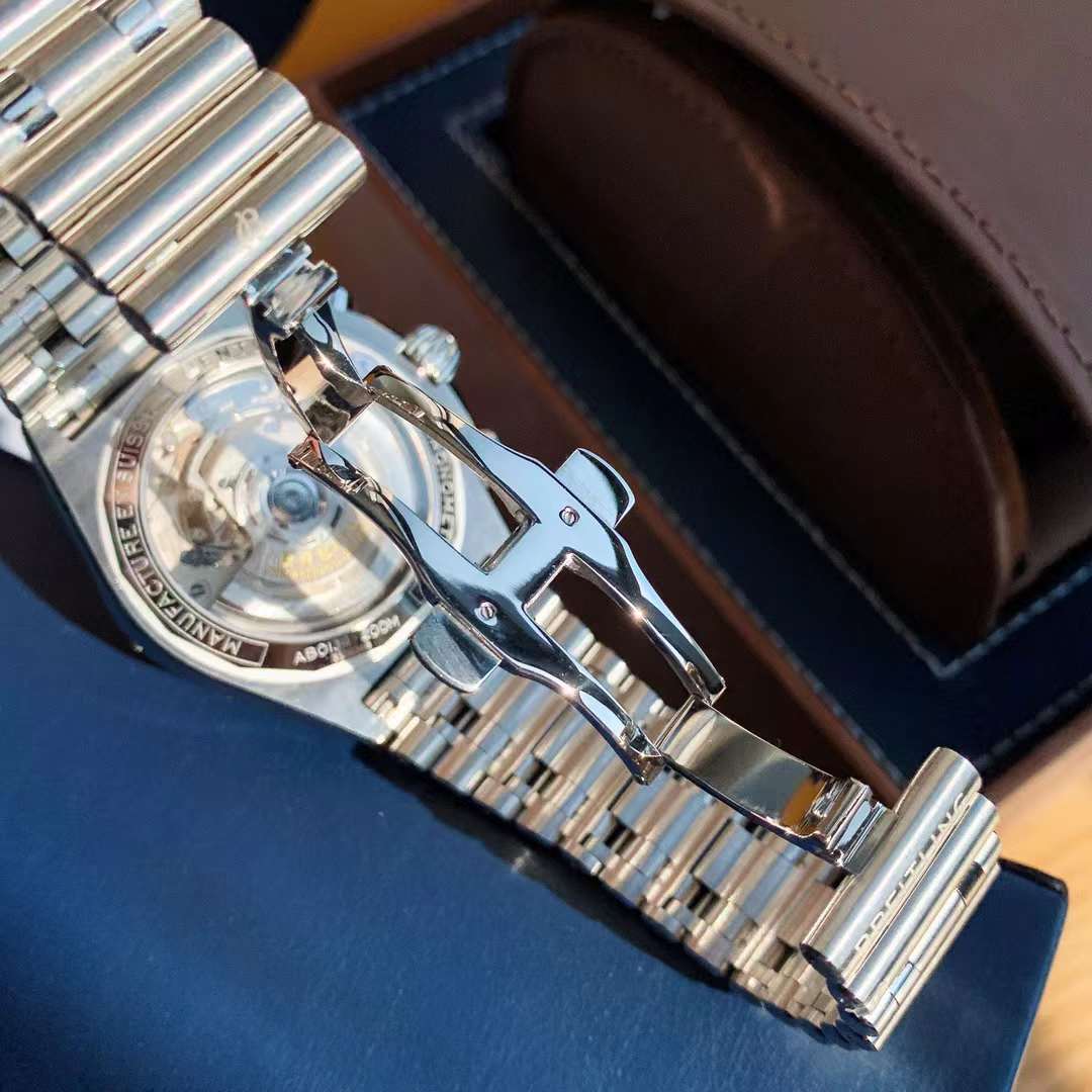 B Chronomat B01 AB0134101C1A1