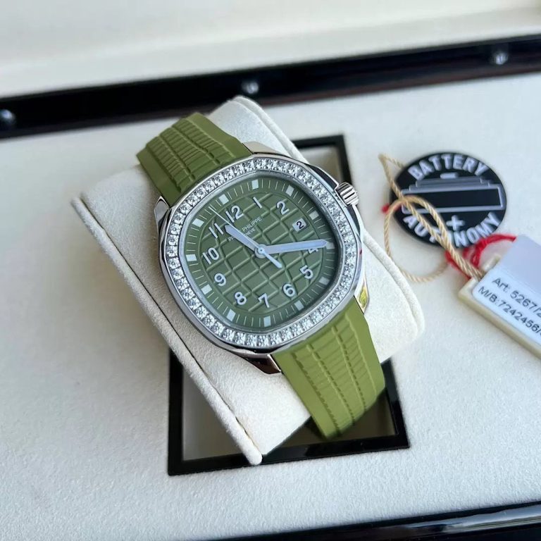 Patek Philippe Aquanaut 5267/200A-011