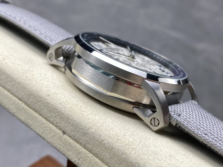 Audemars Piguet  Royal Oak 26048 Offshore 41mm