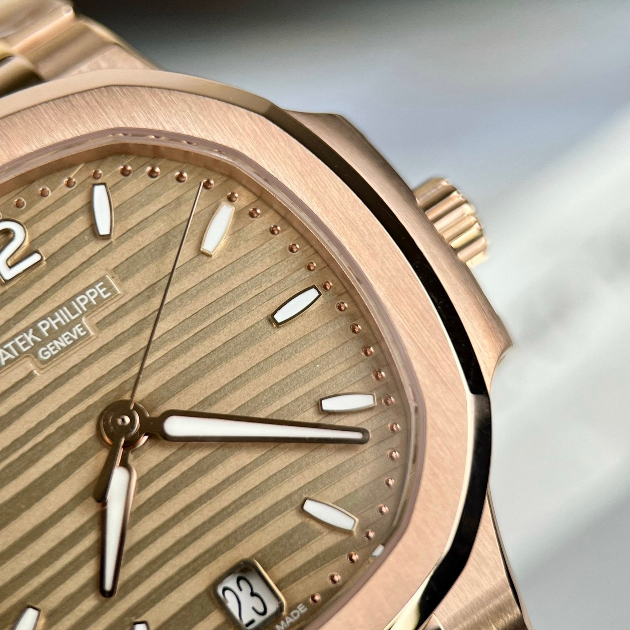 Patek Philippe Nautilus 7118/1R-010