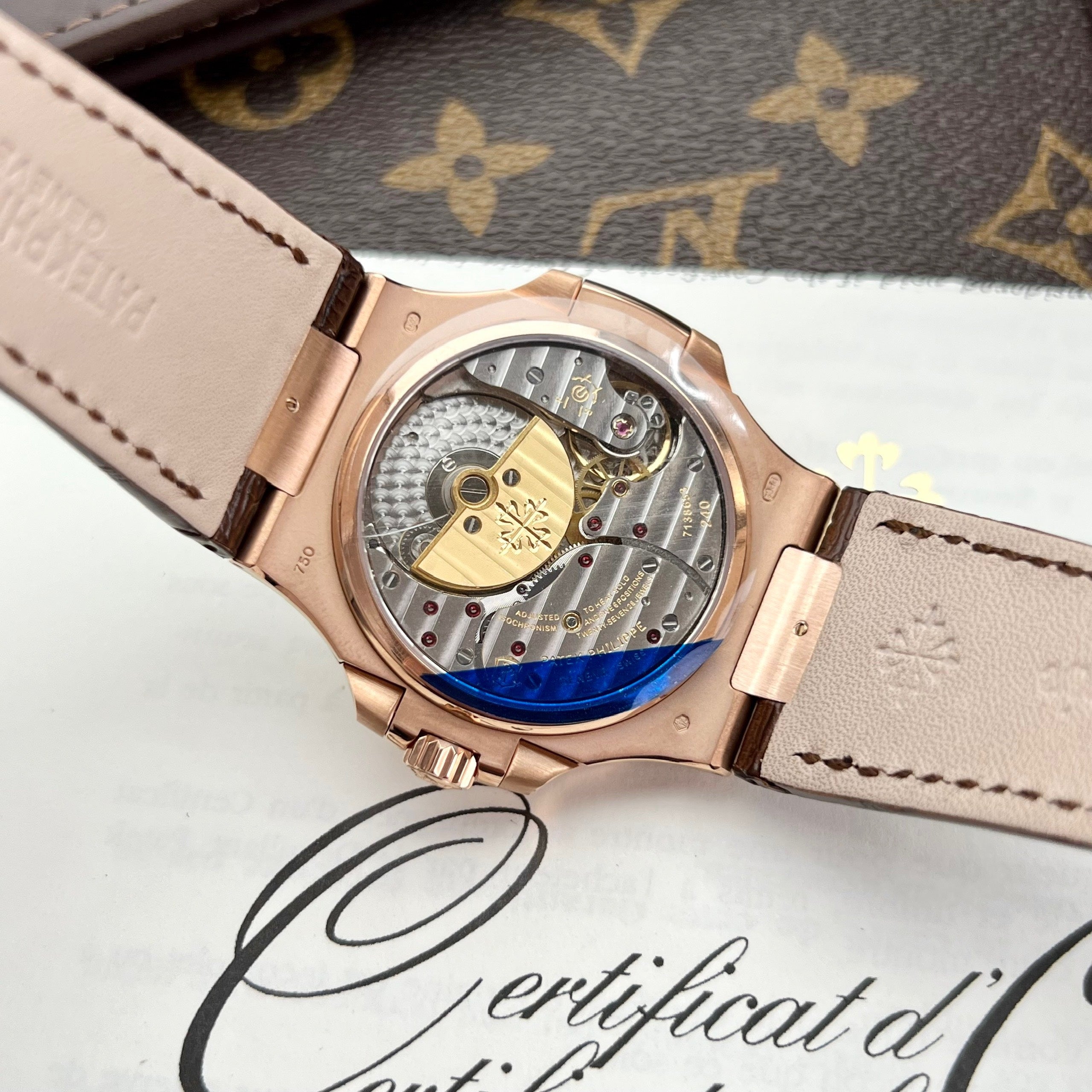 Patek Philippe Nautilus 5724R-001