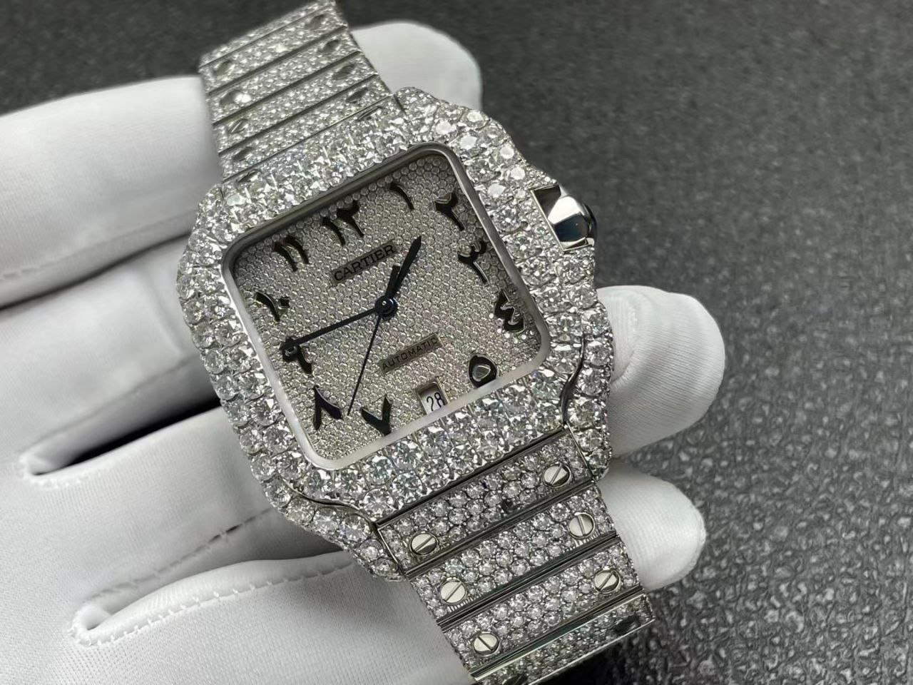 CARTIE Santos 40mm Full VVS Moissanite  diamond V arab