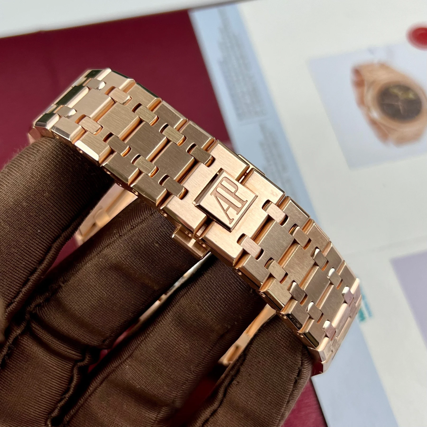 Home / Audemars Piguet / Audemars Piguet Royal Oak Audemars Piguet Royal Oak 15407OR.OO.1220OR.01