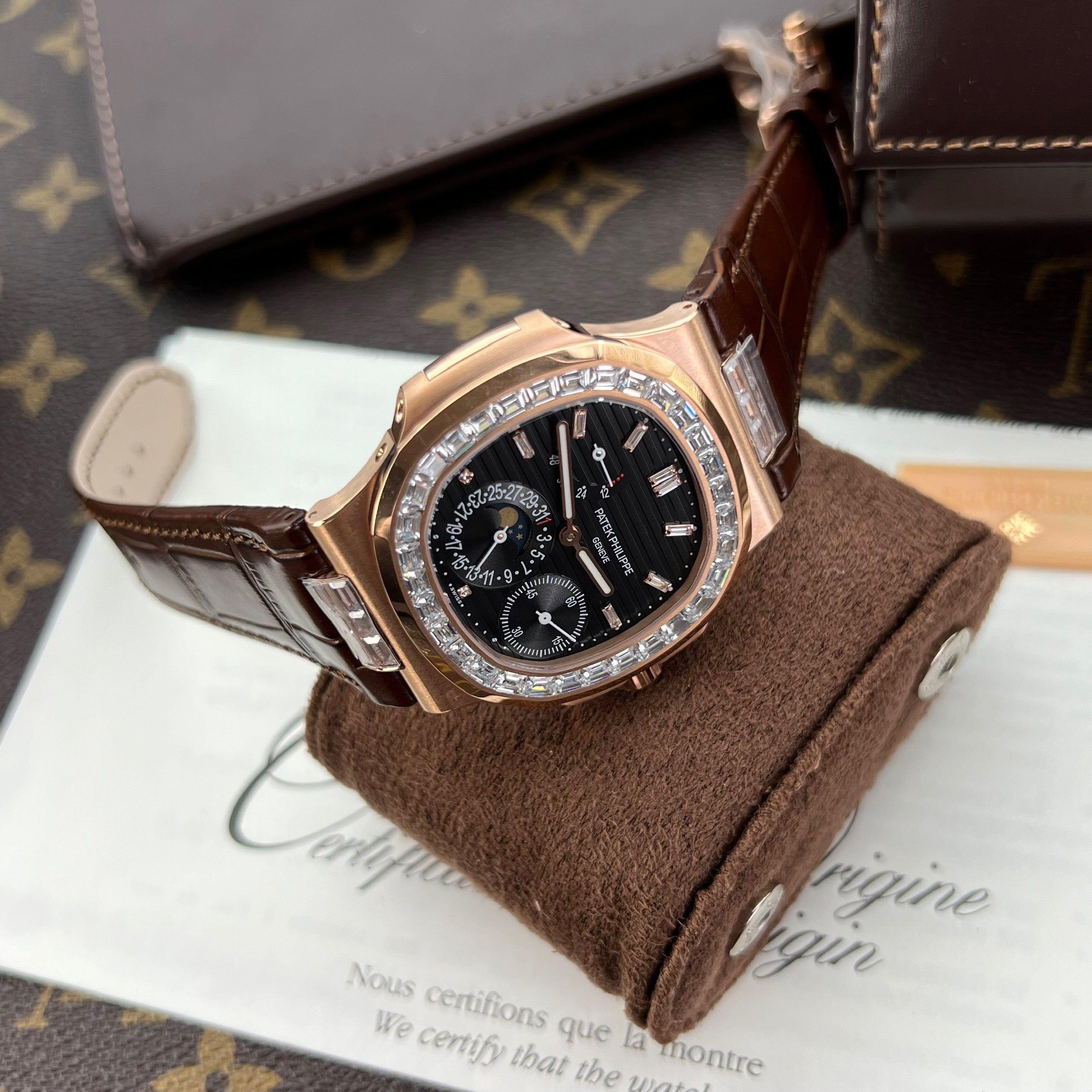 Patek Philippe Nautilus 5724R-001