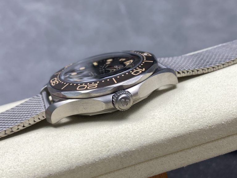 Omega has no time to die titanium 007