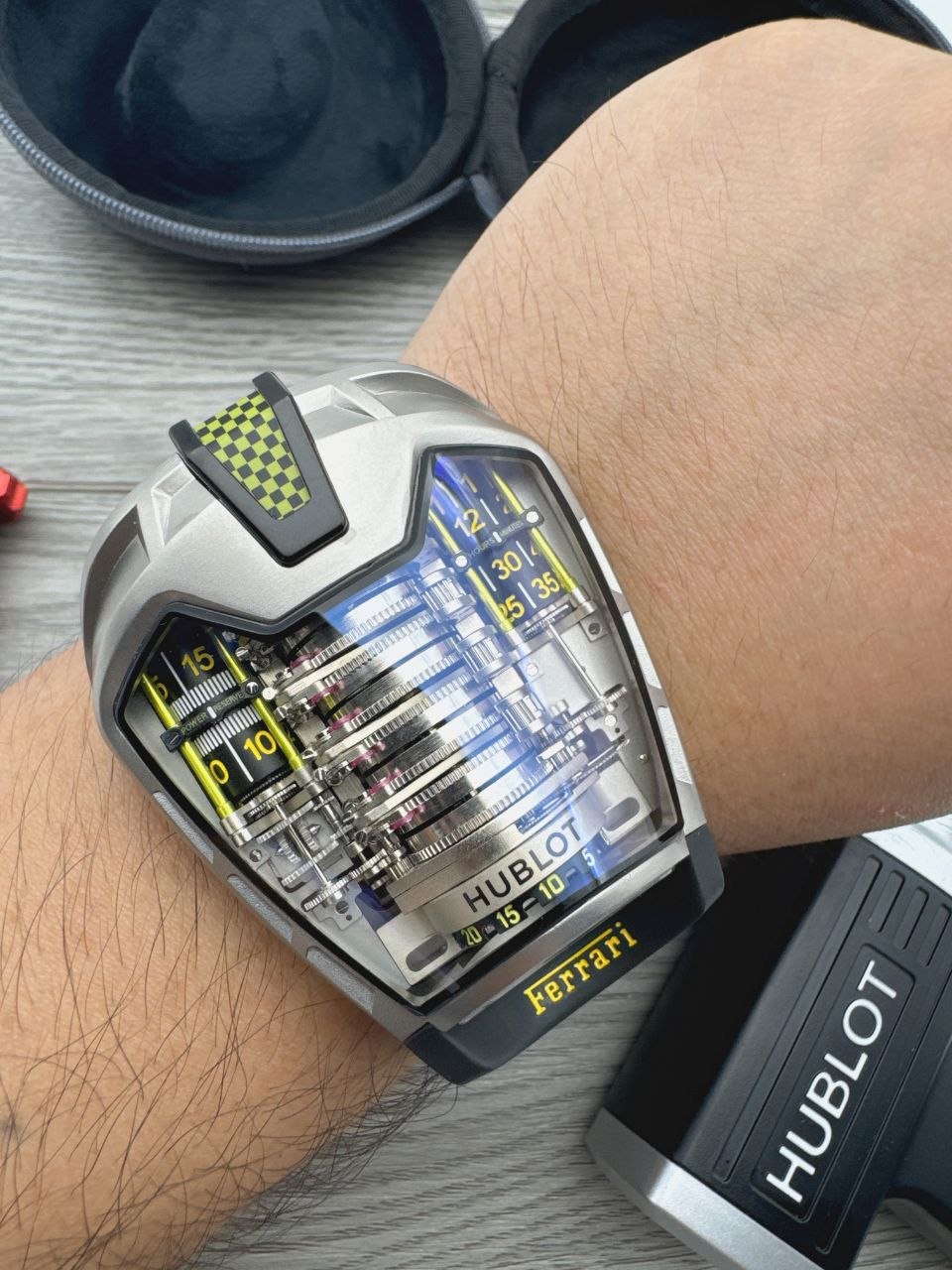 Hublot LaFerrari MP-05 905.ND.0001.RX