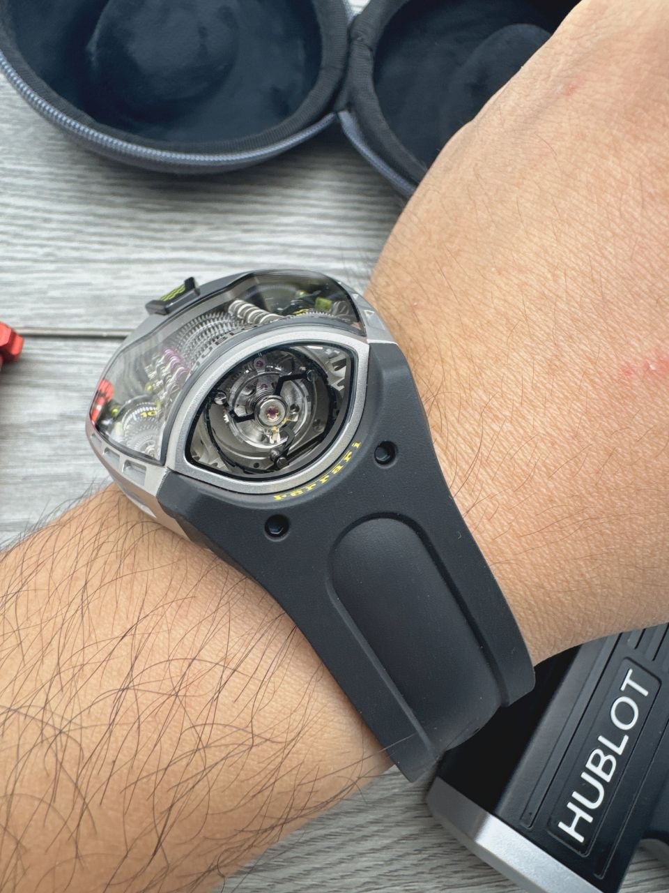 Hublot LaFerrari MP-05 905.ND.0001.RX