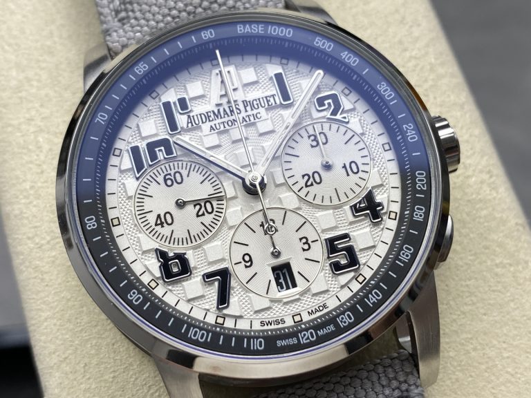 Audemars Piguet  Royal Oak 26048 Offshore 41mm