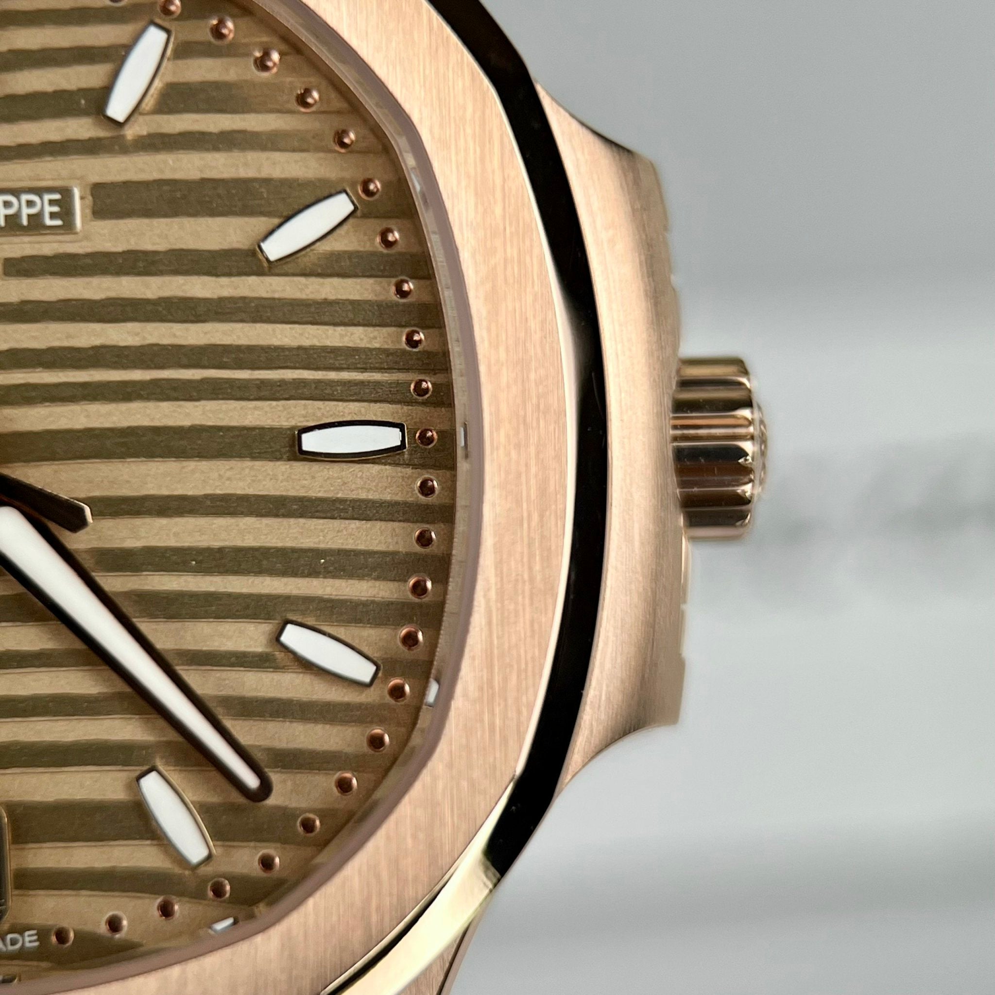 Patek Philippe Nautilus 7118/1R-010